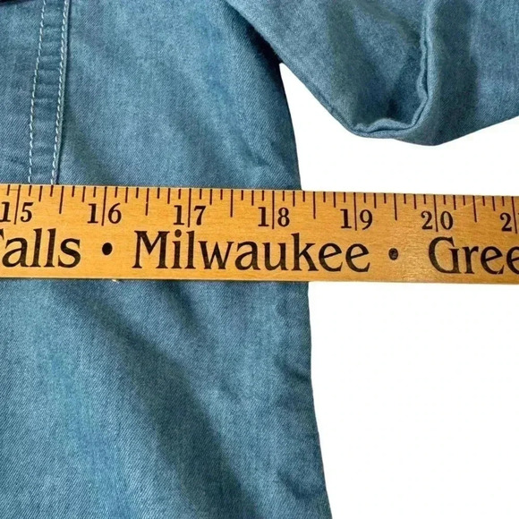 Polly & Esther Floral-Embroidered Button Up Shirt Chambray Women's Top S NWT - Picture 8 of 13